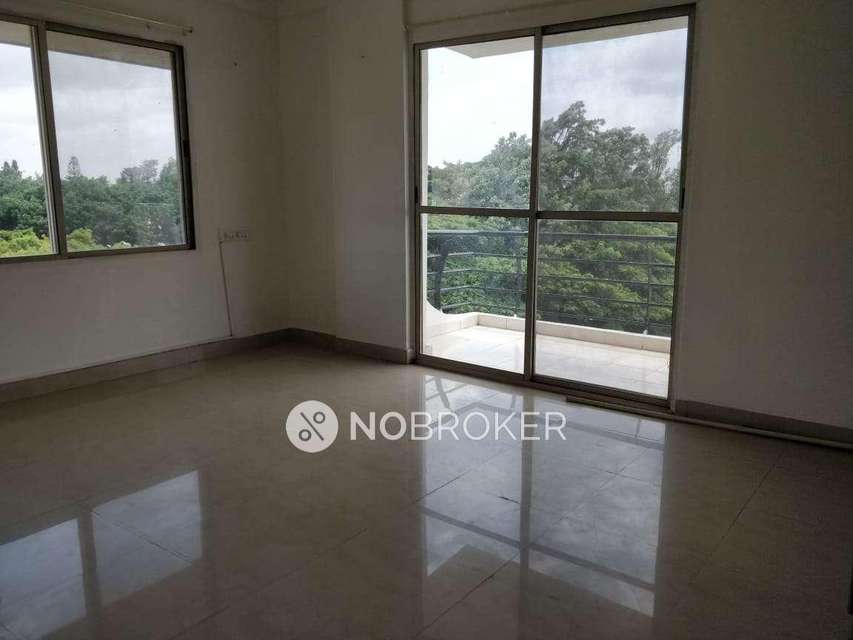 4 BHK Flat In Paragon Residency For Sale  In Cooke Town