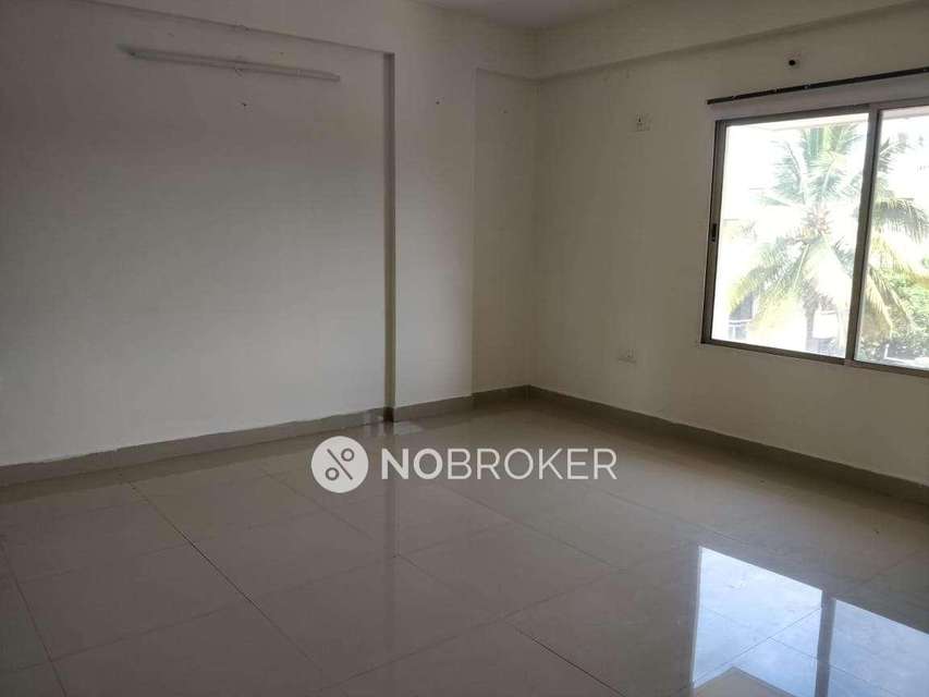 4 BHK Flat In Paragon Residency For Sale  In Cooke Town