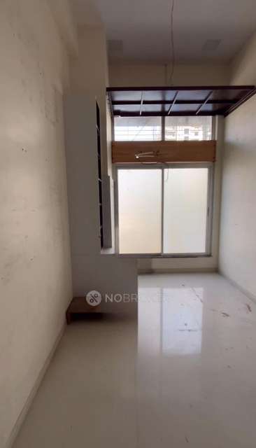 Office Space in Malad West, Mumbai for sale 