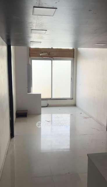 Office Space in Malad West, Mumbai for sale 