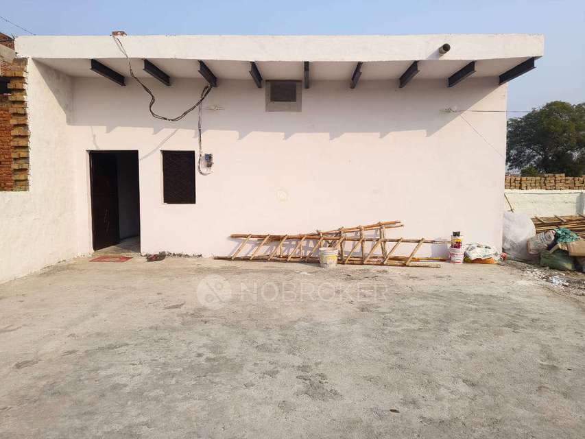 Godown/Warehouse in Ballabgarh, Faridabad for sale 