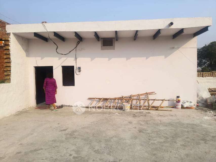 Godown/Warehouse in Ballabgarh, Faridabad for sale 