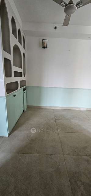 2 BHK Flat In Elite Golf Greens, Sector 79 For Sale  In Sector 79