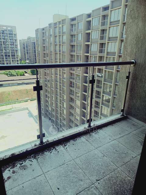 1 BHK Flat In Skyi Manas Lake For Sale  In Bhugaon