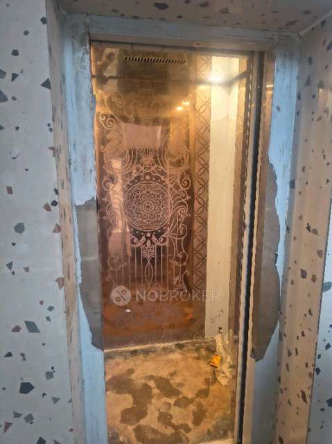 4 BHK Flat In Sb For Sale  In Wazirabad