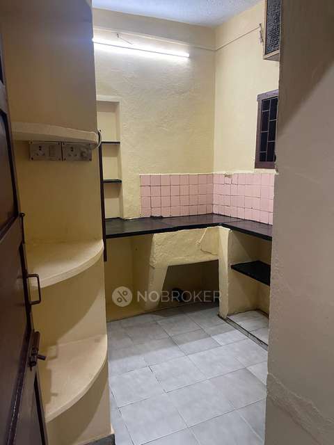 2 BHK Flat In Mangalam Colony for Rent  In Annanagar West