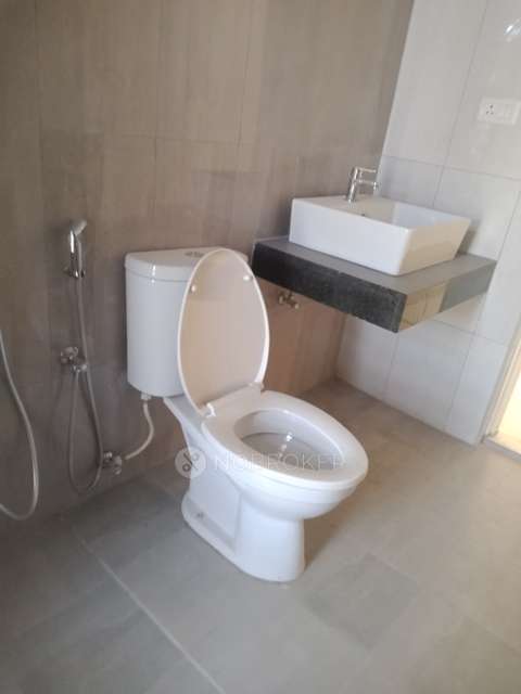 3 BHK Flat In Casagrand First City For Sale  In Sholinganallur