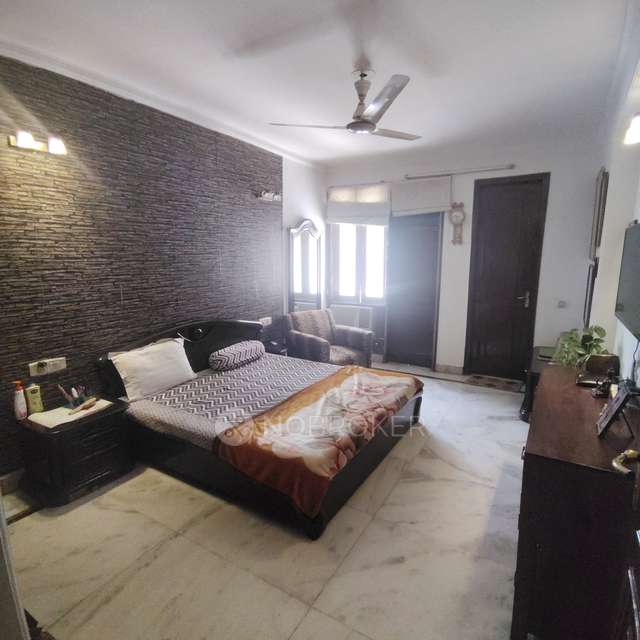 3 BHK Villa In Ambience Island Lagoon For Sale  In Sector 24