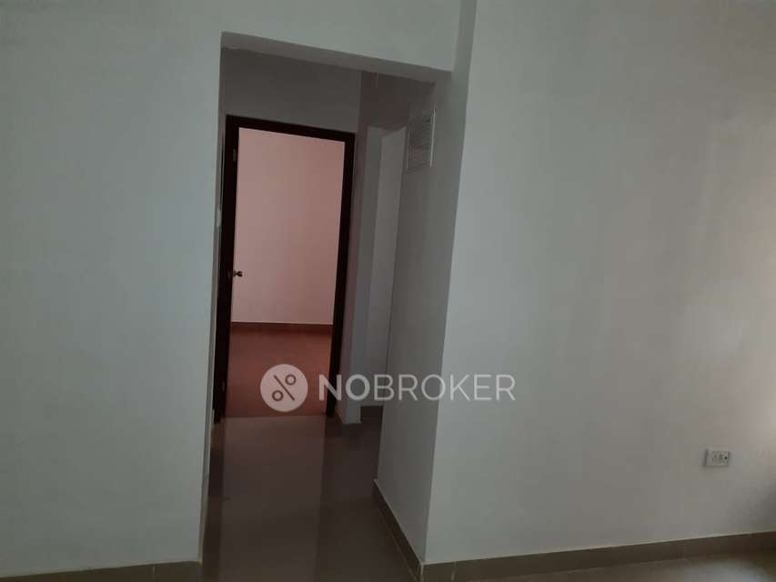 1 BHK Flat In Db Ozone  For Sale  In Dahisar East