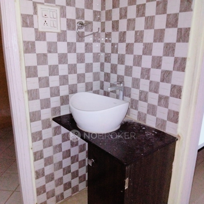 1 BHK Flat In Dreams Aakruti, Bulding D1, Kale-padal, Hadapsar for Rent  In Hadapsar