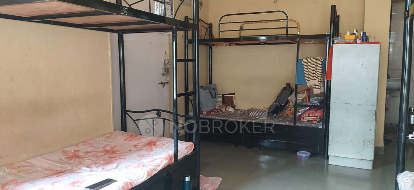 PG for Girls in Navi Peth