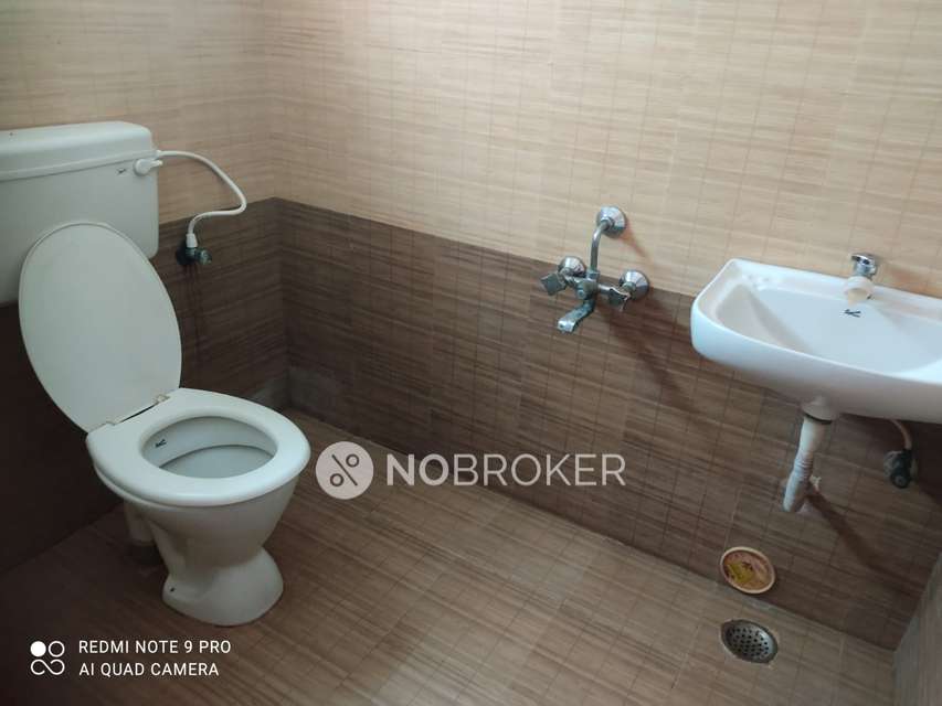 2 BHK Flat In Aaram Poomalai For Sale  In Madipakkam