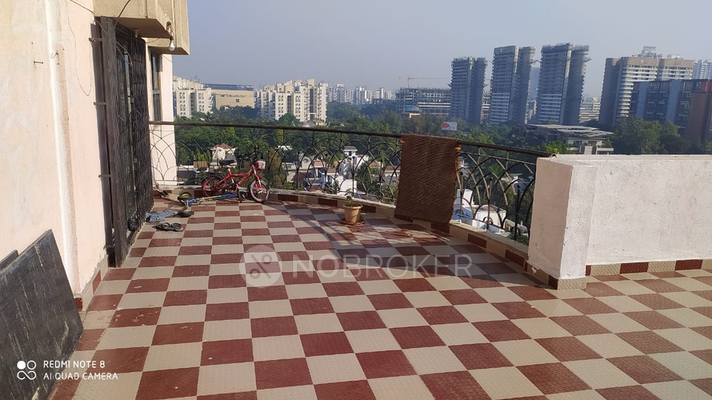 2 BHK Flat In Magarpatta City Cosmos, Hadapsar for Rent  In Cosmos