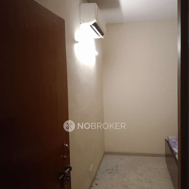 1 BHK Flat In Adani Aangan for Rent  In Sector 89a