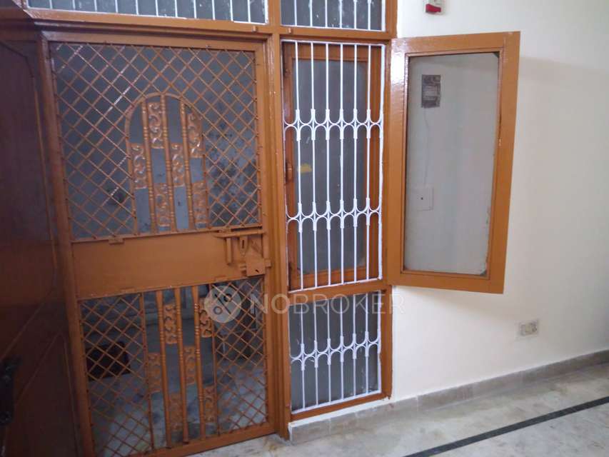 1 BHK Flat In Gopal  Appartments , Shalimar Garden Ext-ii For Sale  In Sahibabad