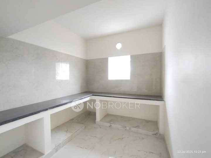 3 BHK Flat In Brics Constrution Apartment For Sale  In Cholambedu