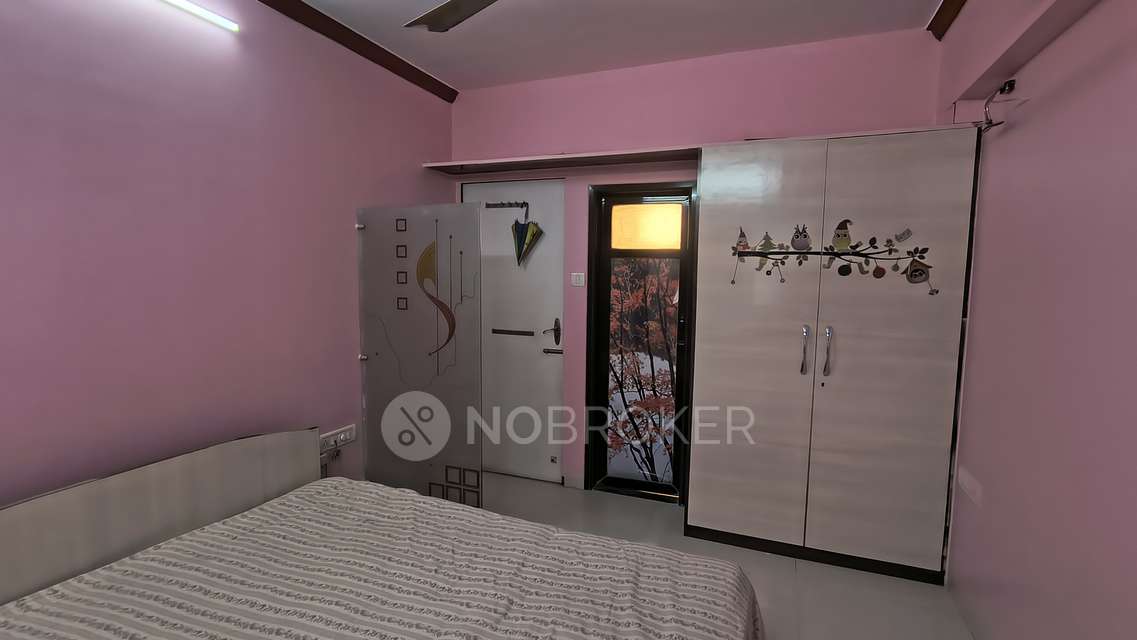 2 BHK Flat In Blue Bell For Sale  In Anand Nagar, Dahisar East