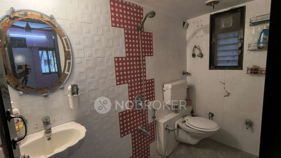 2 BHK Flat In Blue Bell For Sale  In Anand Nagar, Dahisar East