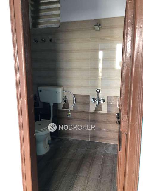 2 BHK Flat In Rk Heritage Apartment For Sale  In Kadugondanahalli