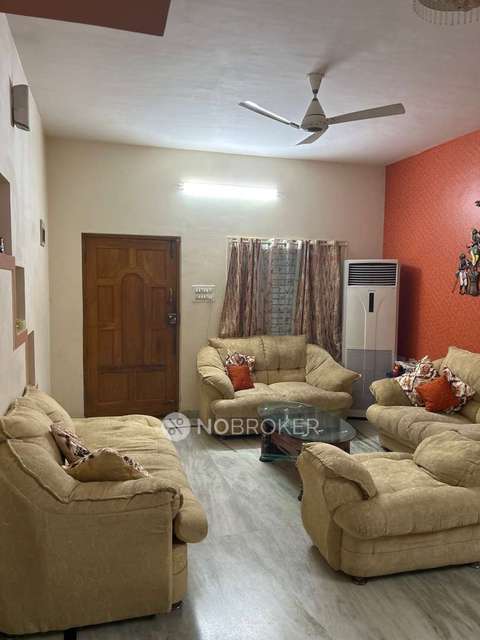 4+ BHK Flat For Sale  In Hbr Layout