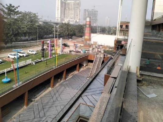 Shop in Jaypee Greens, Greater Noida for Rent 