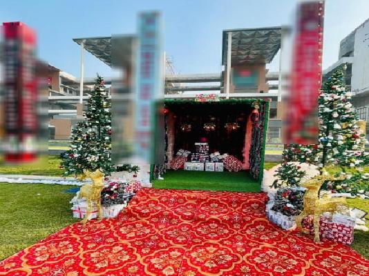 Shop in Jaypee Greens, Greater Noida for Rent 