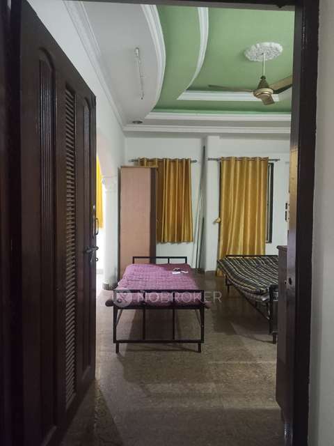 PG for Girls in Kalas