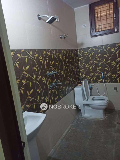 2 BHK Flat In Shiv Shakti For Sale  In Najafgarh
