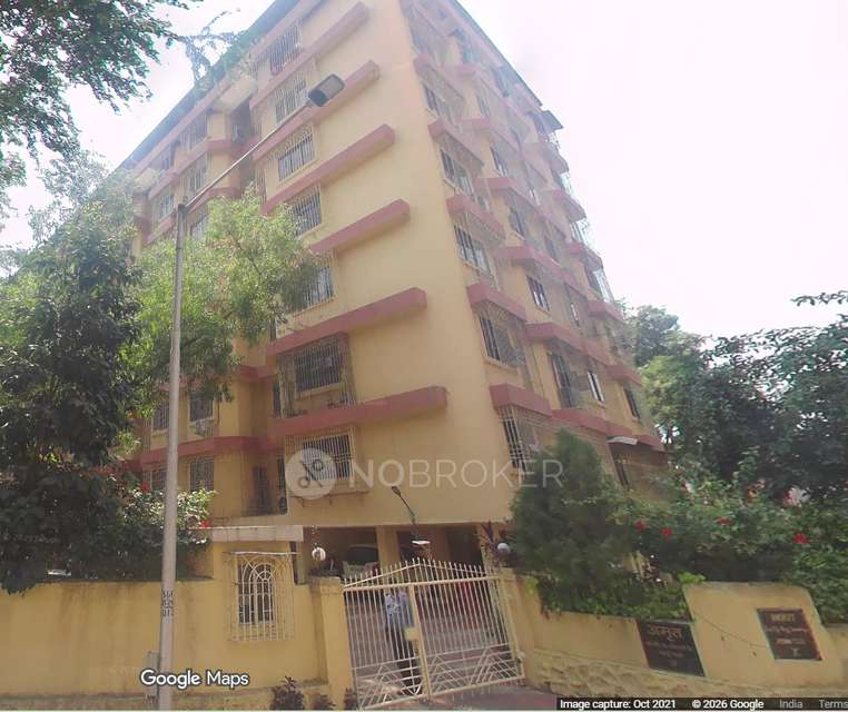 Shared Room for Female In 3 BHK  In Powaipark Chsl In Powai