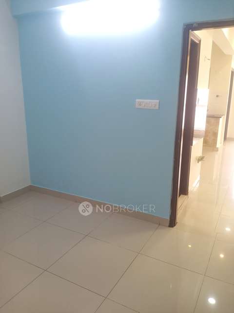 2 BHK Flat In Vaishnav Silver Bells For Sale  In Varthur