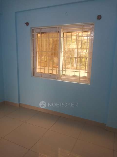 2 BHK Flat In Vaishnav Silver Bells For Sale  In Varthur