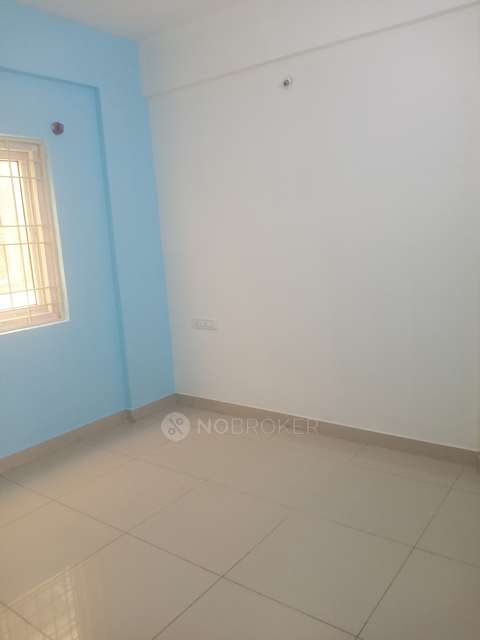 2 BHK Flat In Vaishnav Silver Bells For Sale  In Varthur