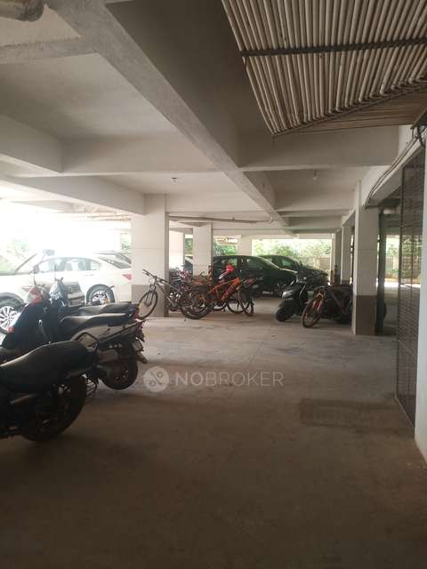 2 BHK Flat In Vaishnav Silver Bells For Sale  In Varthur