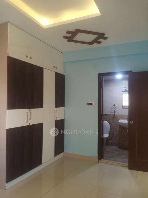 2 BHK Flat In Vaishnav Silver Bells For Sale  In Varthur