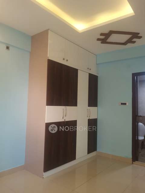 2 BHK Flat In Vaishnav Silver Bells For Sale  In Varthur