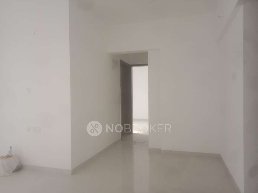2 BHK Flat In Roshan Milestone for Rent  In Tathawade