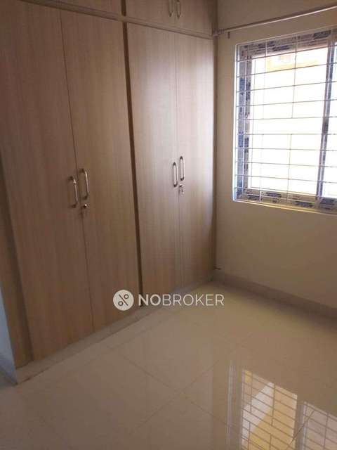 2 BHK Flat In Sri Venkateswara Apartment For Sale  In Madhapur