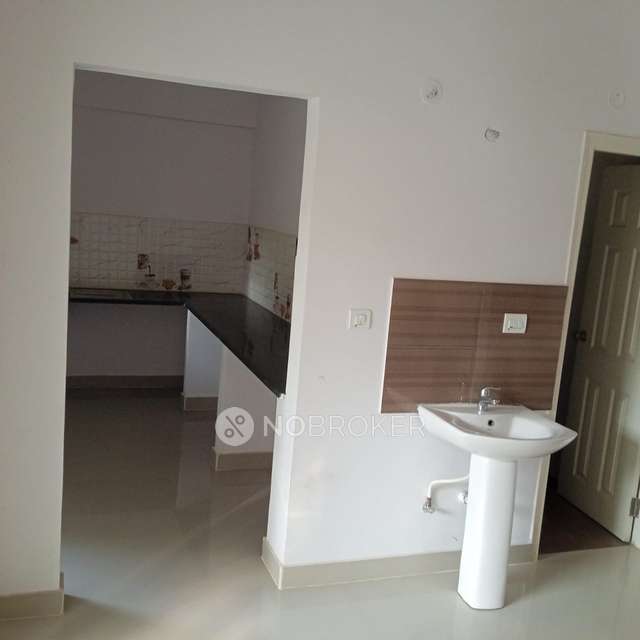 2 BHK Flat In Mahaveer Amaze For Sale  In Kadugodi