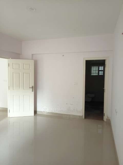 2 BHK Flat In Mahaveer Amaze For Sale  In Kadugodi