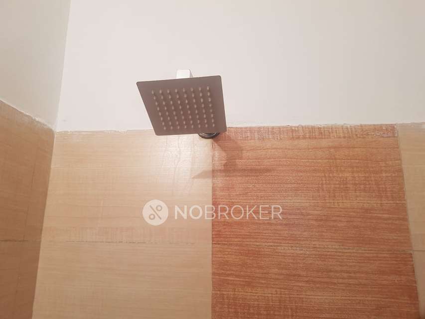 2 BHK Flat In Indus Tower  For Sale  In Indirapuram