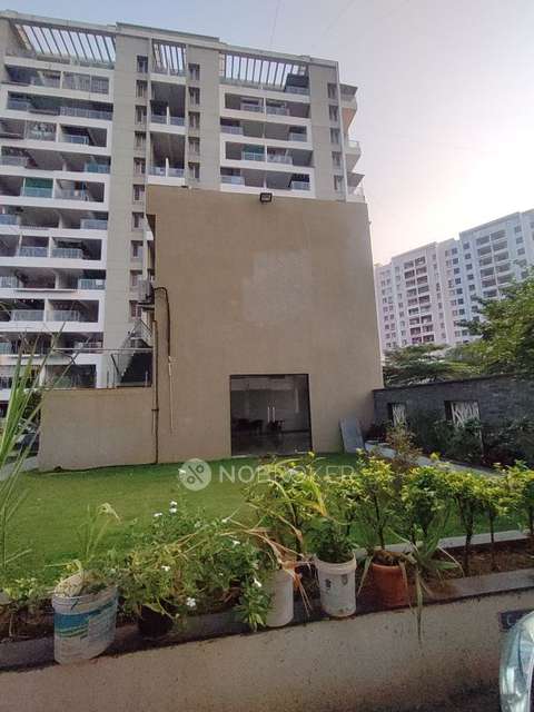 2 BHK Flat In Majestique Euriska For Sale  In Mohammed Wadi