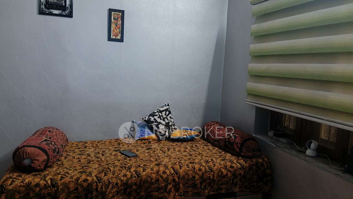 2 BHK Flat In Mr Towers For Sale  In Bowenpally