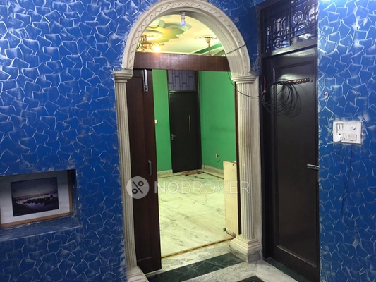 2 BHK Flat for Rent  In Sri Niwaspuri