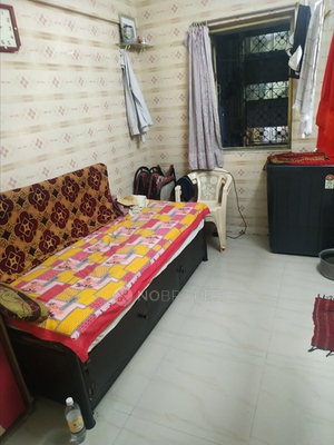 2 BHK Flat In Rajesh Nagar Chs For Sale  In Borivali West