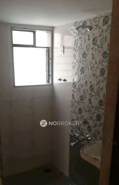 1 BHK Flat In Mani Bhdra Heights  For Sale  In Nalasopara East