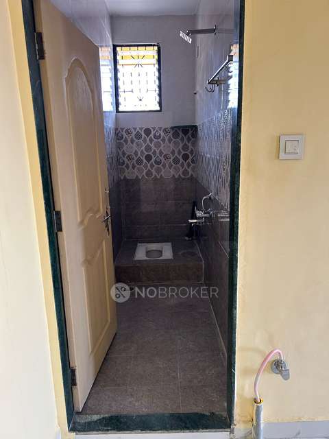 1 RK Flat In Swaraj Colony for Rent  In Pimpri-chinchwad