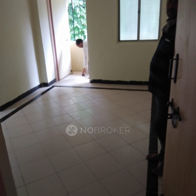 2 BHK Flat In Shree Nagri Society Near Amnora Mall Hadpasr for Rent  In Shree Nagari Society