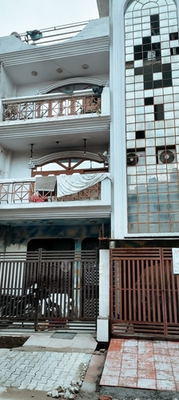 4+ BHK Flat For Sale  In Pratap Vihar