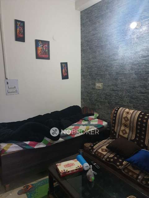 2 BHK Flat In Standalone Building  For Sale  In Pratap Vihar