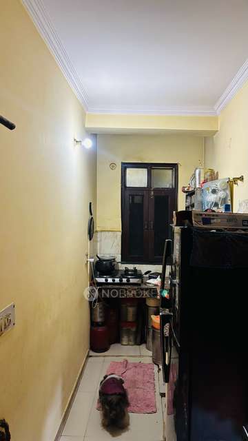 2 BHK Flat For Sale  In Mayur Vihar